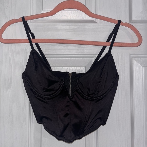 Garage corset top in black. - Picture 1 of 4